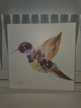 Floral Hummingbird Canvas Wall Art – Neutral Boho Decor